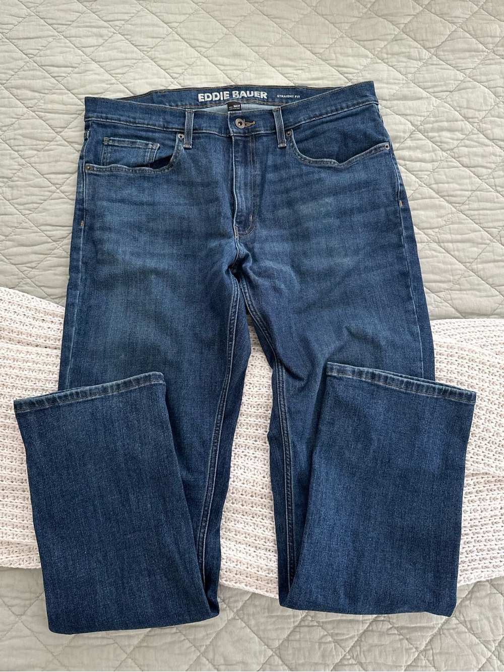 Eddie Bauer Men's Dark Blue Straight-Leg Jeans